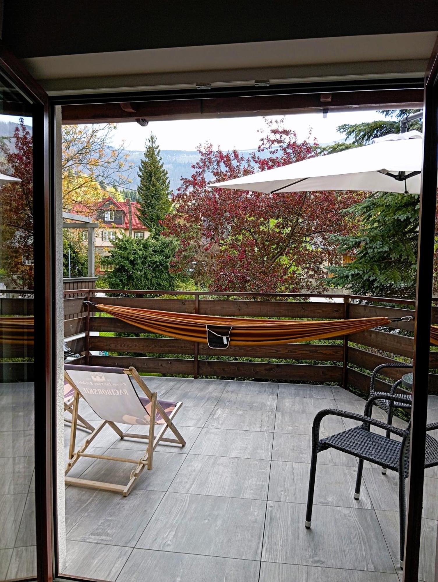 Apartament Olimpijska 54 Z Prywatnym Jacuzzi Na Tarasie Szczyrk Dış mekan fotoğraf